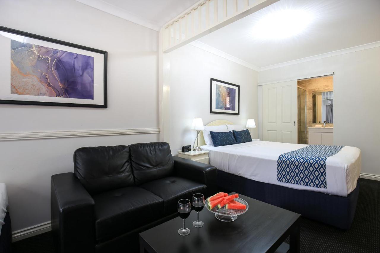 Toowong Central Motel Apartments Brisbane Exterior photo